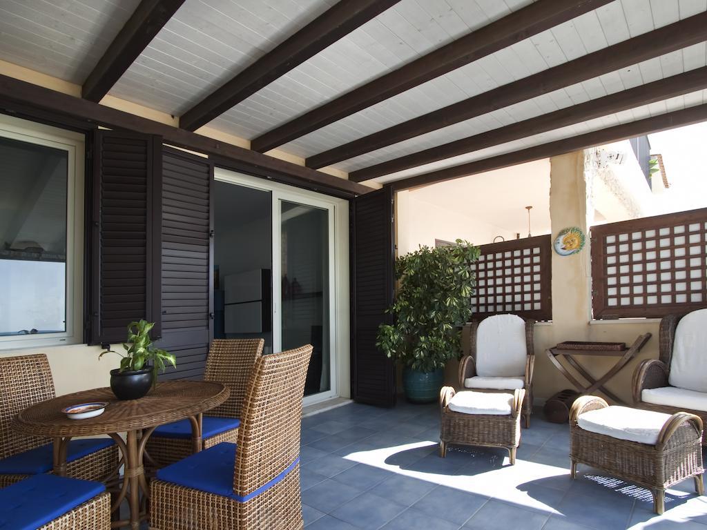 Terrazza A Mare Corallo Marina di Ragusa Dış mekan fotoğraf